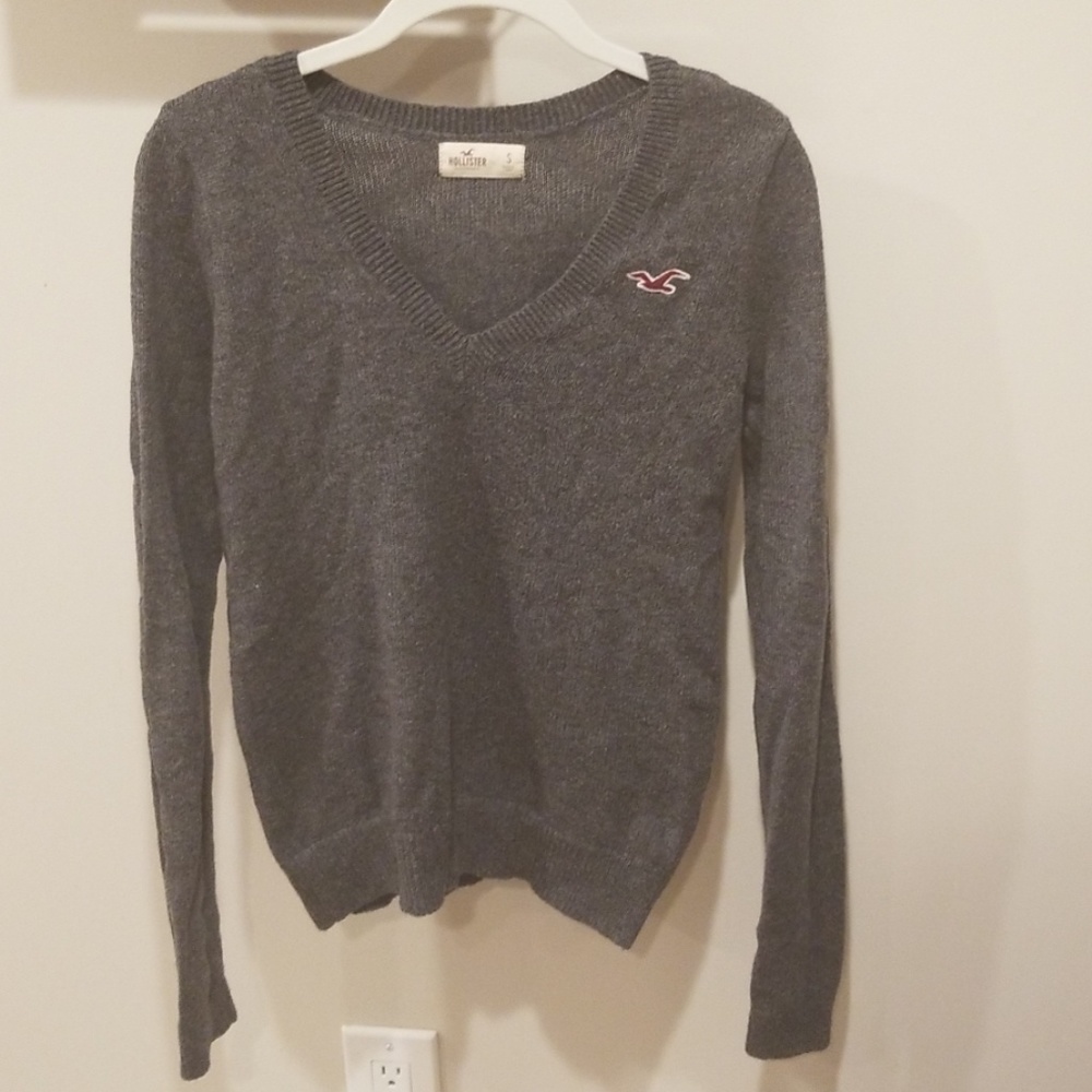 Hollister grey sweater